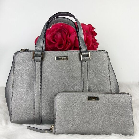 kate spade Handbags - 🍓 kate spade metallic silver with wallet set 🍓